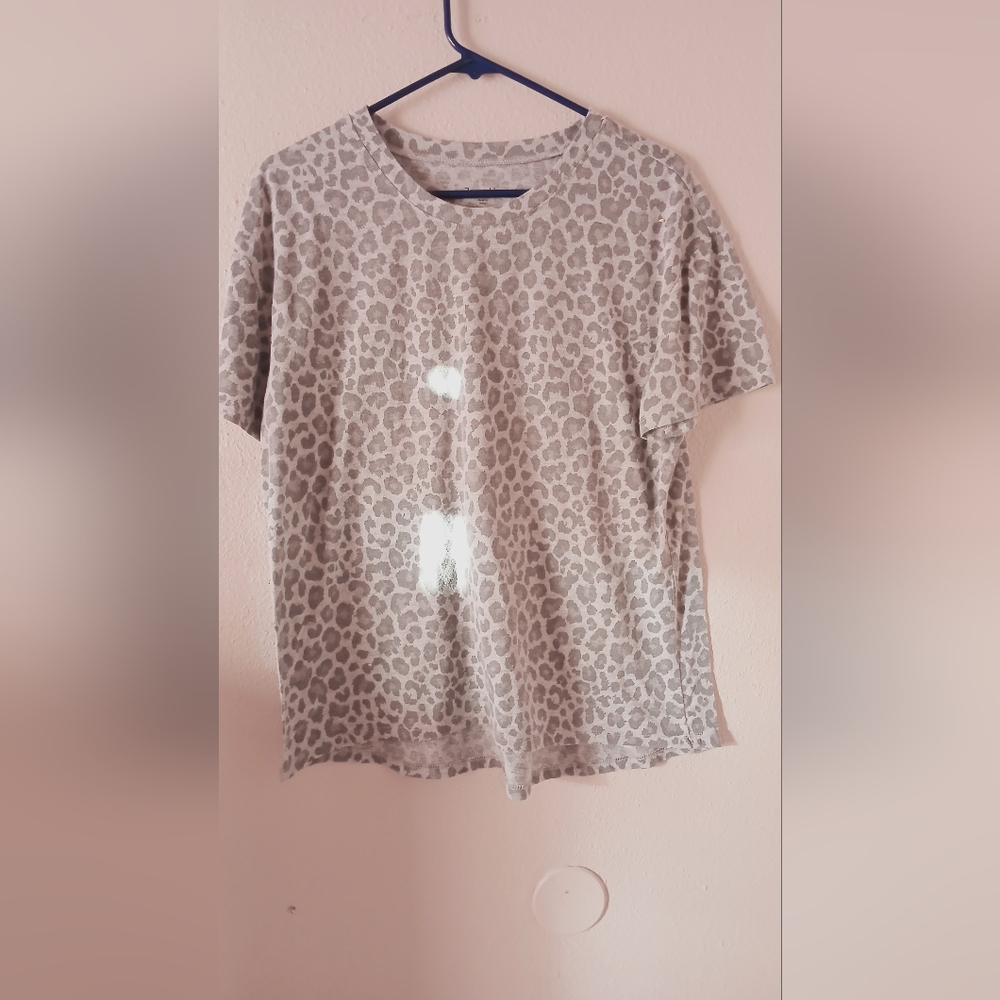 Bundle of 4 Women’s XL T-Shirts